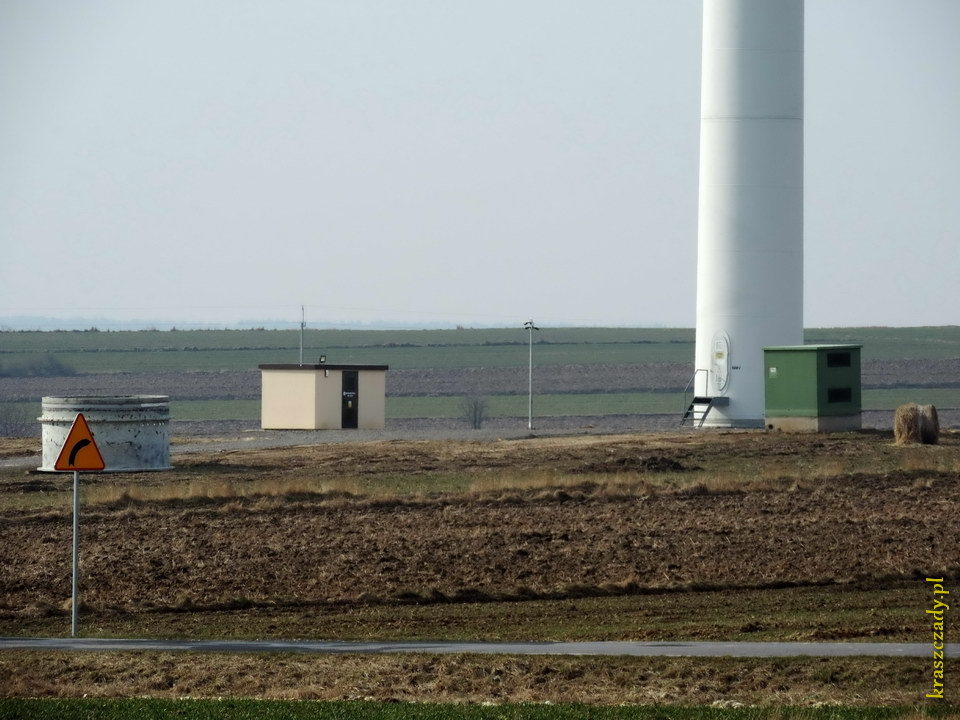 Infrastruktura drugiej elektrowni wiatrowej w Żółkiewce 2015 r.